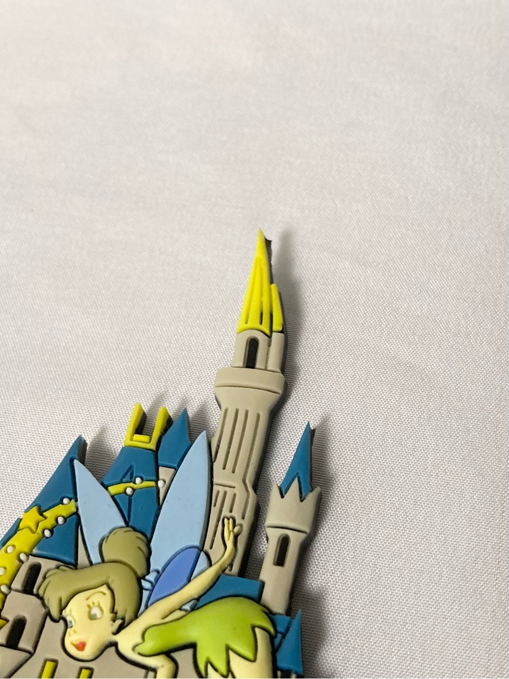⭐️ Vintage Disney Cinderella’s Castle Tinker Bell Rubber Magnetic Picture Frame - Picture 13 of 13